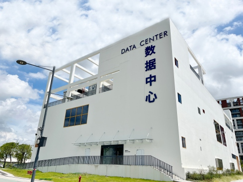香港科技大学（广州）液冷智算中心项目